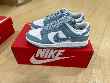 офисная одежда бишкек: Мужские кроссовки, 40, Nike, Новый