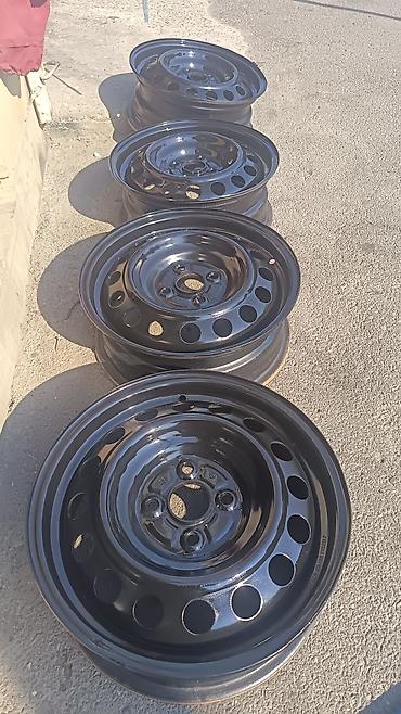 Satılır: 4 ədəd polad disk (qara rəng) - Ölçü: 15 düym (təxmini, foto lalafo.az -da Satılır: 4 ədəd polad disk (qara rəng) - Ölçü: 15 düym (təxmini, foto