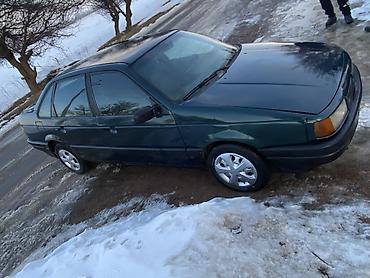 Volkswagen: Volkswagen Passat: 1991 г., 2 л, Механика, Седан — 5