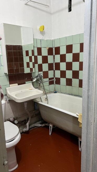 тоголок молдо дом куплю: 2 бөлмө, 43 кв. м, 104-серия, 2 кабат, Евроремонт