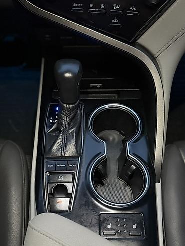вмw 5: Toyota Camry: 2019 г., 2.5 л, Автомат, Бензин, Седан — 10