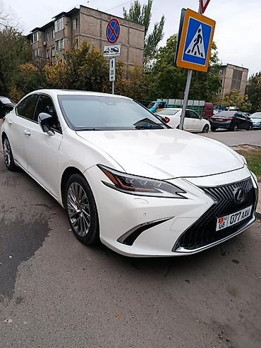Lexus ES: 2019 г., 2.5 л, Автомат, Гибрид, Седан