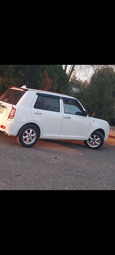 LIFAN: Avtomobil: Lifan 320 (Marin Mini üslubunda hetçbek) Rəng: Ağ — 2