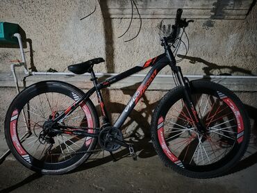 yığılan velosipedlər: Dağ velosipedi Vilano, 26"