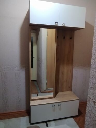 полки стеллажи для магазина: Продаю прихожую с зеркалом от "евростиль" за 15000с. в связи с