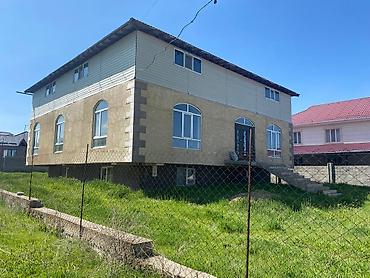 Продажа коттеджей и домов: Продаётся участок 7 соток с новым домом в селе Бер Булак — 4