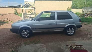 passat b4: Volkswagen Golf: 1989 г., 1.8 л, Механика, Хэтчбэк — 7