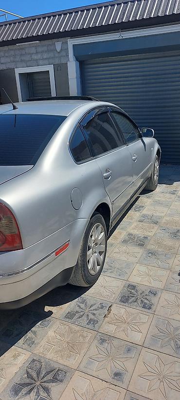passat sukan: Volkswagen Passat: 1.8 l | 2002 il Sedan — 10
