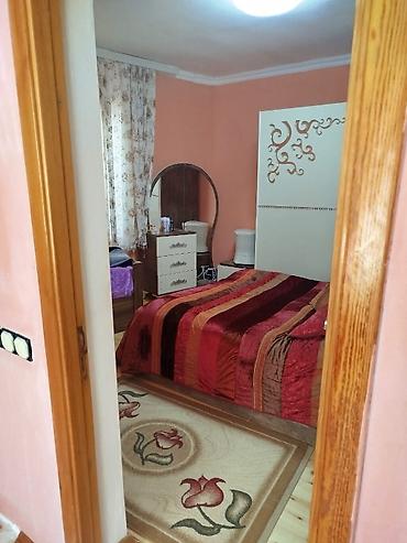 Ev üçün digər mallar: Köhne Suraxanı 4 otaqlı ev 2 sotun içərisində 1.5 sot ev tikilib yarım — 3
