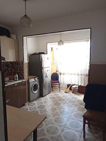 kohnə binalar: Bakı, 8-ci kilometr, 2 otaqlı, Köhnə tikili, m. Qara Qarayev, 65 kv. m — 7