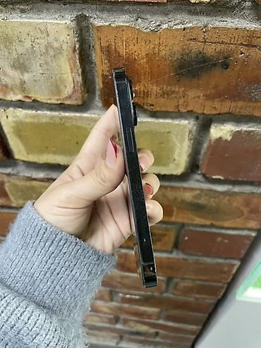 айфоню: IPhone 14 Pro, 128 ГБ, цвет «Space Black» (черный космос). Модель — 5