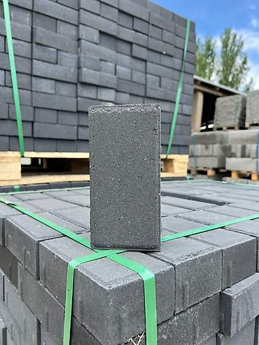 Тротуарные бордюры: Бортовой камень (бордюр) из вибропрессованного бетона — 10