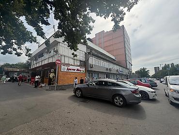 продаю или меняю на: Сдаётся коммерческое помещение 106кв.м. на Орто-Сайском рынке — 8