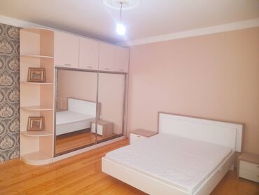 Həyət evləri və villaların satışı: 300 kv ev ikidasli tikili. Qaz su isiq daimi. Avtobus dayanacaginin — 19