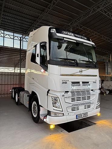 круглый: Тягач, Volvo, 2019 г., Без прицепа — 3