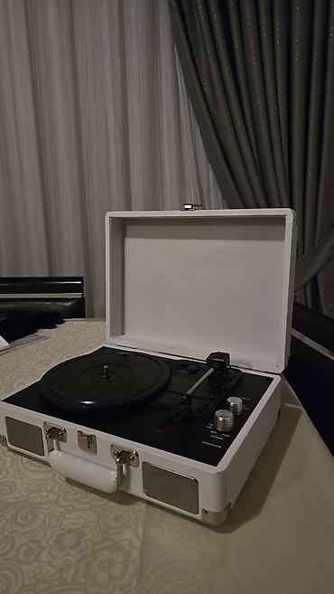 retro gramofon: Kompakt val pleyer – çamadan tipli dizayn Məhsul təsviri: - Çamadan — 5