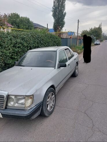 Mercedes-Benz: Mercedes-Benz W124: 1989 г., 2.3 л, Механика, Бензин, Седан