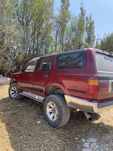 решетка спарк: Toyota Hilux Surf: 1995 г., 3 л, Автомат, Дизель, Внедорожник — 4