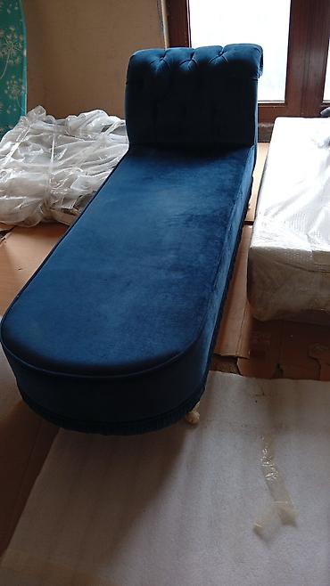 Mavi rəngli şezlonq (chaise lounge) - Material: yumşaq məxmər/parça