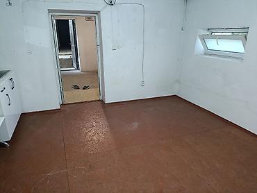 Комнаты: 16 м², Без мебели — 4