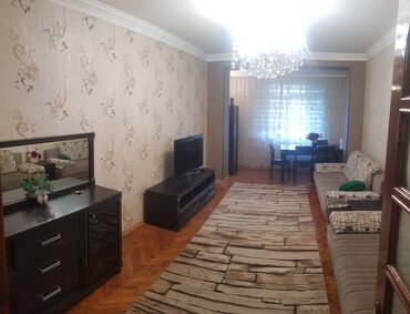 Uzunmüddətli kirayə mənzillər: Nərimanov metrosunun yaxınlığında 9 mertebeli binanın 7-ci — 1