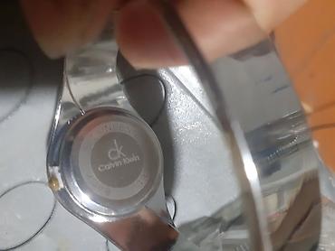 Aksesuarlar: Kvarslı qol saatları dəsti - Brend: Calvin Klein (arxa qapaqda “ck — 2