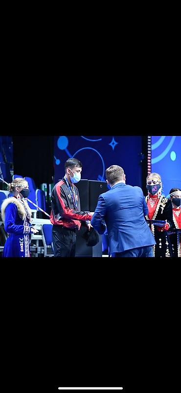 Toyota: Toyota RAV4: 2017 г., 2.5 л, Автомат, Бензин, Кроссовер — 14