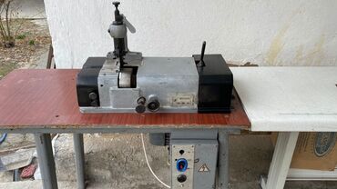 оборудование для производства мыла: Продается Брусовочная машина Чешская бесшумная в идеальном состоянии