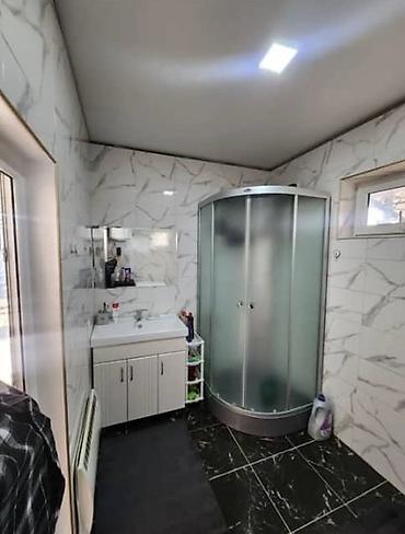 Продажа коттеджей и домов: СРОЧНО Продаётся дом 🏡 Адрес: Первомайский район, Ак-Босого, ул. Чуй — 9