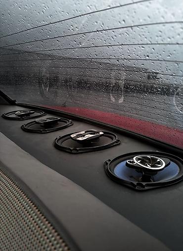 maybach disk: Model: Tofaş Şahin (qırmızı sedan) Xüsusiyyətlər: - Kuzov: 4 qapılı — 6