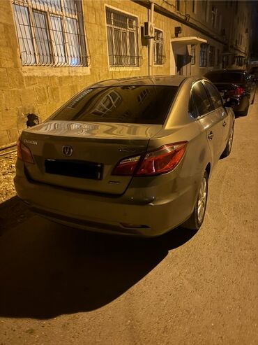 Changan: Changan Eado: 1.6 l | Sedan