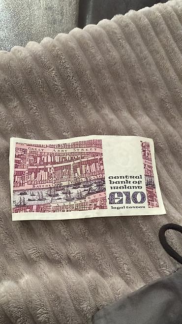 старые купюры: Ирландские банкноты фунта (старый выпуск, до введения евро) - — 4