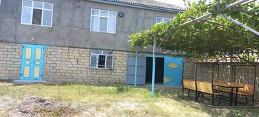 Həyət evləri və villaların satışı: Ev Xaçmaz-Xudat yoluna yaxın məsafədə yerləşir.25 sot həyətyanı sahədə -da lalafo.az — 12 Həyət evləri və villaların satışı: Ev Xaçmaz-Xudat yoluna yaxın məsafədə yerləşir.25 sot həyətyanı sahədə — 12