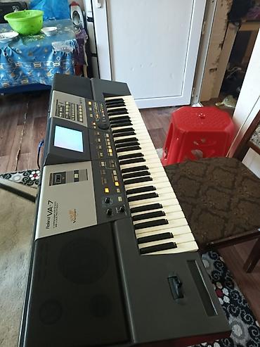 sintezator va 7: Roland VA-7 aranjor sintezator - Model: Roland VA-7 (V-Arranger — 2