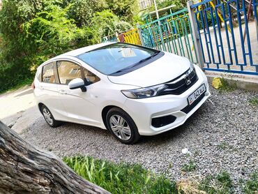 Honda: Honda Fit: 2018 г., 1.5 л, Автомат, Бензин, Хэтчбэк