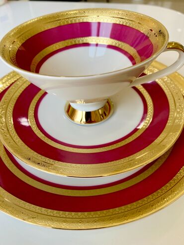 фарфор посуда: Чайное трио с Сочными бордовыми и золотыми ободками (Mitterteich