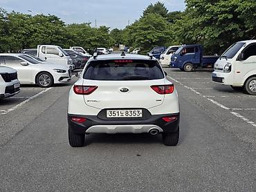 Продажа авто: Kia Stonic: 2019 г., 1 л, Автомат, Бензин, Кроссовер — 3