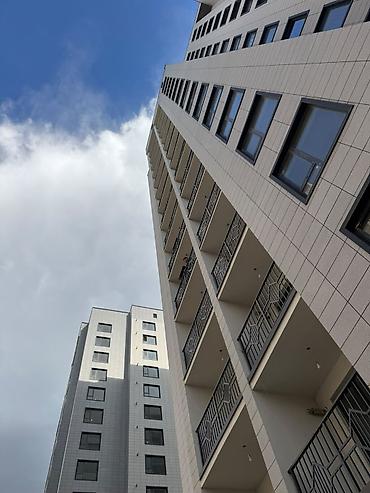 проходной: 3 комнаты, 86 м², Пишпек Элитка, 12 этаж, ПСО (под самоотделку) — 2