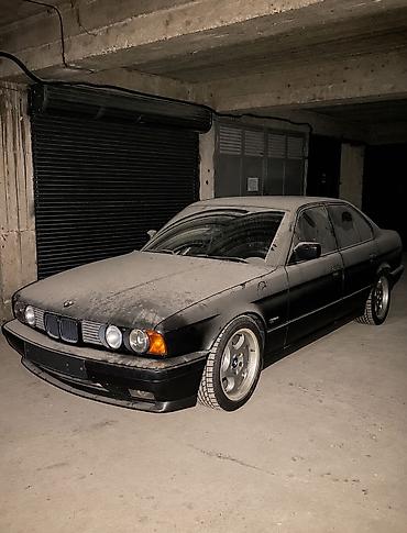споилер: BMW M5: 1998 г., Седан — 2