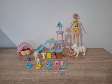 Igračke: Kao nova Barbika dreser pasa i mački sa igralištem kućni ljubimci na lalafo.rs — 9 Igračke: Kao nova Barbika dreser pasa i mački sa igralištem kućni ljubimci — 9