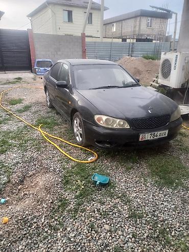 авто в такси: Nissan Primera: 2000 г., Автомат, Седан — 2