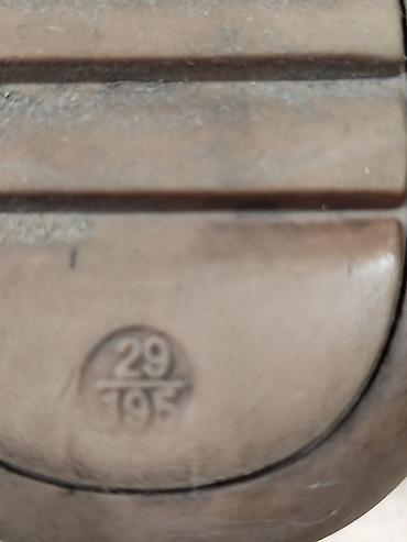 Детская обувь: Детские домашние тапочки - Размер: 28/29 (маркировка на подошве) - — 26