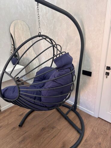 Qamaklar: Asma yellencək kreslo Yenidir, istifadə olunmayıb.Ölçüləri evimə uyğun — 10
