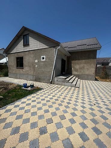 ул ленинградская: Продаётся частный дом с просторным двором, полностью вымощенным — 3