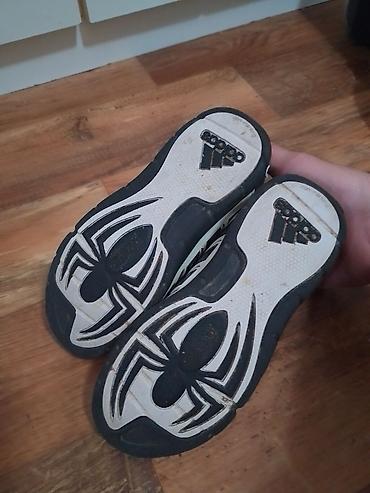 Patike: Adidas dečije patike za fudbal u hali (indoor) - Model sa ravnim — 14