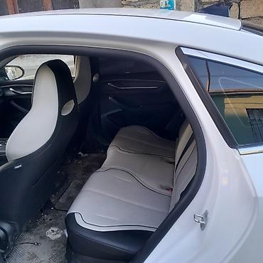 BYD: BYD Destroyer 05: 1.5 l | 2025 il 5700 km Sedan — 19