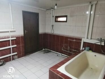 Продажа домов: Дом, 140 м², 4 комнаты, Риэлтор, Старый ремонт — 12