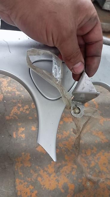 nissan sunny radiator: Məhsul: Avtomobil üçün ön bamper (gümüş rəng) w 211 Mersedes buffer — 4