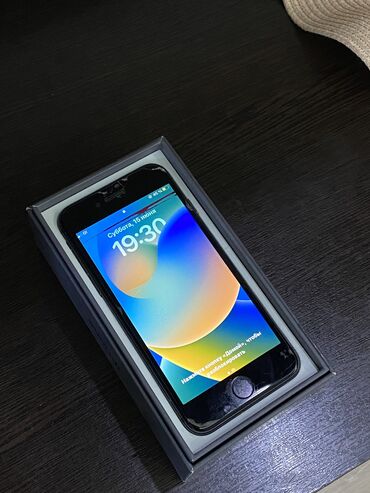 телефон poko x5: IPhone 8, Б/у, 64 ГБ, Черный, Коробка, 77 %