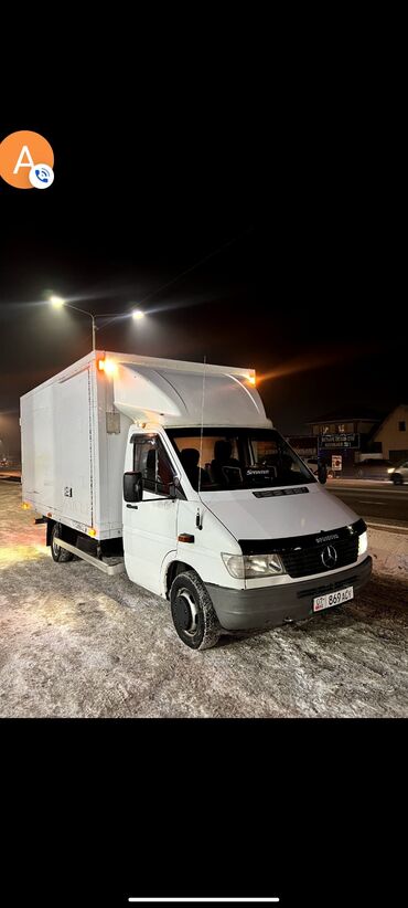 Грузовики: Грузовик, Mercedes-Benz, 3 т, Б/у at lalafo.kg Грузовики: Грузовик, Mercedes-Benz, 3 т, Б/у
